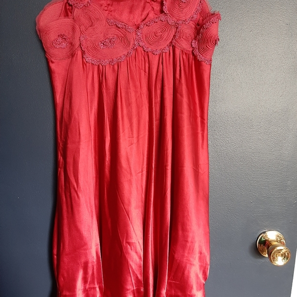 Bcbg maxariza satin burgundy dress - Picture 3 of 5